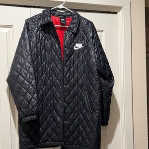 Nike Women’s  Black Quilted  Jacket